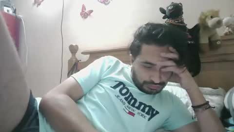 luismiastarot online show from 02.18.26