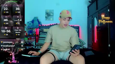 luisstevens01 online show from 10.13.25