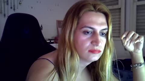 Snapshot of luizacandy chatting on 07.17.26 luizacandy online show from 07.17.26