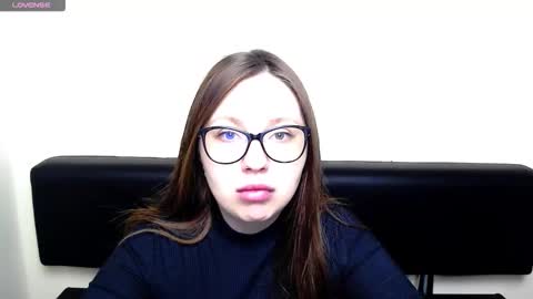 Luiza online show from 03.25.26