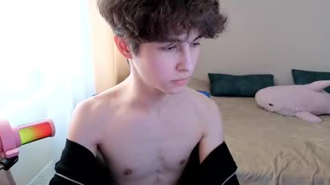 Snapshot of lukahayes chatting on 02.13.26 lukahayes online show from 02.13.26