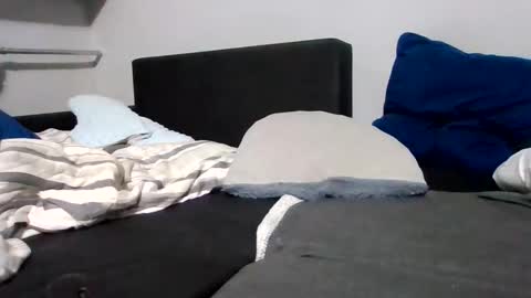 Snapshot of lukaszotto188 chatting on 12.19.25 Lukaszek89 online show from 12.19.25