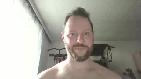 Snapshot of luke91_t chatting on 05.05.26 luke91_t online show from 05.05.26