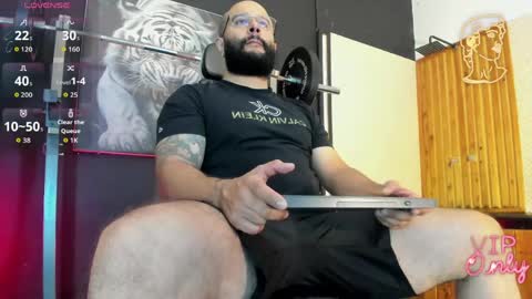 Snapshot of luke__09 chatting on 04.20.26 LUKE online show from 04.20.26