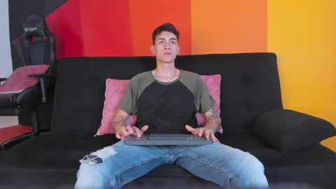 Luke online show from 10.18.25