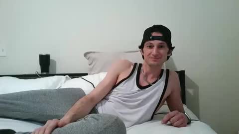 Snapshot of luketaylorla chatting on 01.12.26 luketaylorla online show from 01.12.26