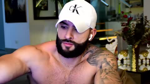 Lukhas f4f online show from 02.26.25