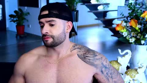 Snapshot of lukhass chatting on 02.07.26 Lukhas f4f online show from 02.07.26