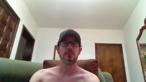 Snapshot of lukz88bigcock chatting on 02.16.26 Luke online show from 02.16.26