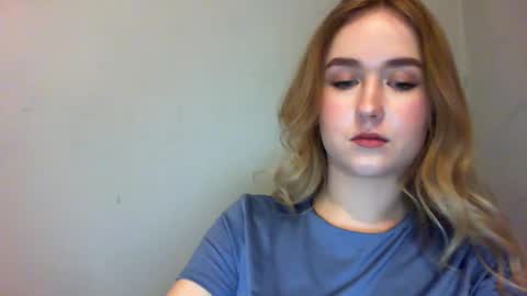 Lulu Baby18 online show from 02.03.25