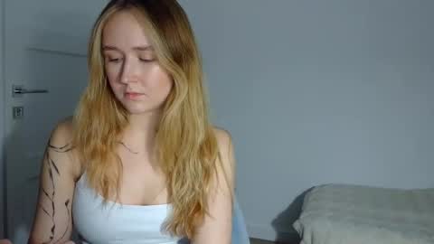 Snapshot of lulu_baby1 chatting on 03.06.26 Lulu Baby18 online show from 03.06.26