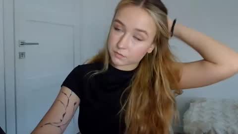 Snapshot of lulu_baby1 chatting on 03.28.26 Lulu Baby18 online show from 03.28.26