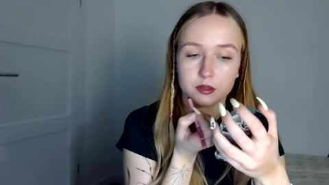 Snapshot of lulu_baby1 chatting on 04.05.26 Lulu Baby18 online show from 04.05.26