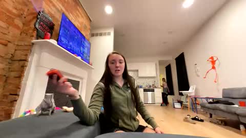 Snapshot of lulubaby03 chatting on 10.26.25 lulubaby03 online show from 10.26.25