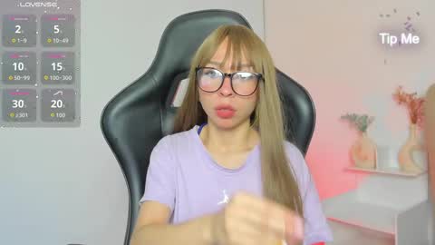 luluuberry online show from 11.14.25