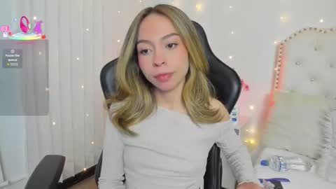 Snapshot of luluuberry chatting on 02.03.26 luluuberry online show from 02.03.26