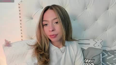 Snapshot of luluuberry chatting on 03.11.26 luluuberry online show from 03.11.26