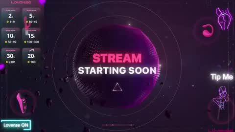 Snapshot of luluubloomm chatting on 10.17.25 Lulu online show from 10.17.25