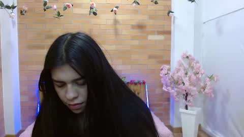 Snapshot of lumablush chatting on 07.02.26 Leidydi online show from 07.02.26