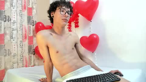 Snapshot of lumberjack_20 chatting on 02.15.25 Vanity ErosX online show from 02.15.25