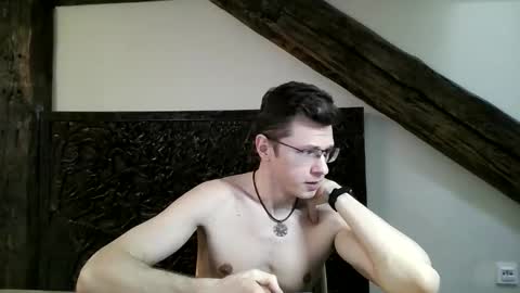 Snapshot of lumberjack__666 chatting on 04.19.26 Andrew independent model 2000-0000 CET daily online show from 04.19.26
