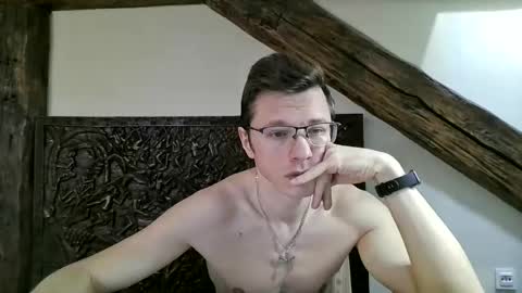 Snapshot of lumberjack__666 chatting on 05.05.26 Andrew independent model 2000-0000 CET daily online show from 05.05.26
