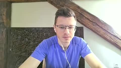 Snapshot of lumberjack__666 chatting on 05.27.26 Andrew independent model 2000-0000 CET daily online show from 05.27.26