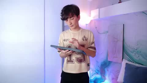 Snapshot of lumiernova chatting on 05.23.26 Lumier online show from 05.23.26