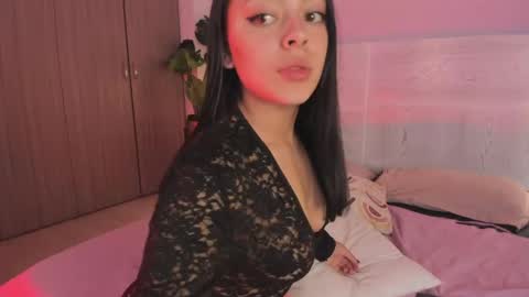 Snapshot of lummii_ chatting on 05.27.26 lummii_ online show from 05.27.26