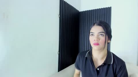 Snapshot of luna__02 chatting on 06.26.26 Luna online show from 06.26.26