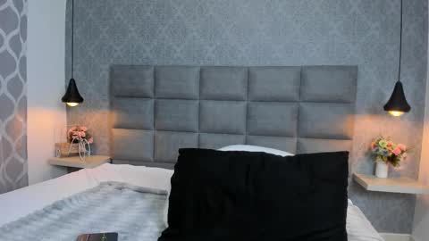 Luna online show from 11.22.25