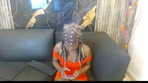 luna_bella882689 online show from 06.19.26