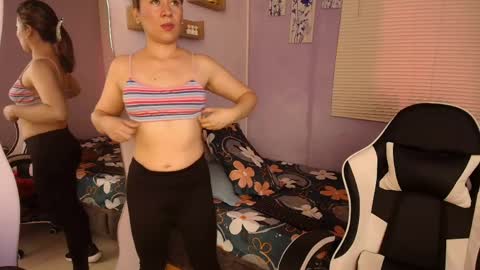 Snapshot of luna_desiree chatting on 04.20.26 luna_desiree online show from 04.20.26