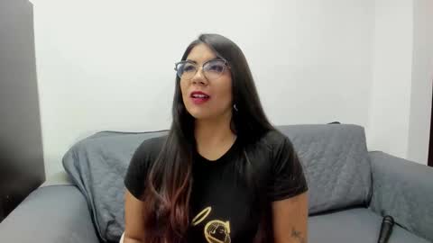 luna  online show from 11.02.25