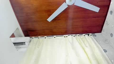 Luna Eva online show from 01.07.25