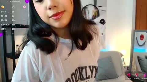 Snapshot of luna_ferrer10 chatting on 06.28.26 Luna Ferrer online show from 06.28.26