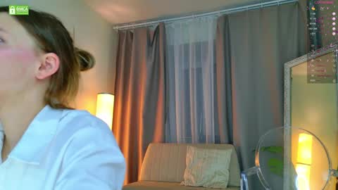Snapshot of luna_helga chatting on 05.04.26 Luna online show from 05.04.26