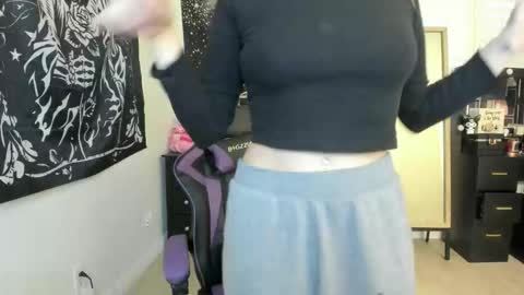 Luna online show from 11.26.25