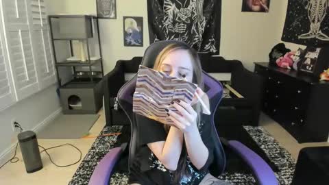 Luna online show from 01.11.26