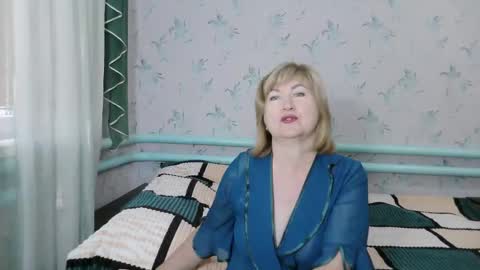 luna_lure11 online show from 09.18.25