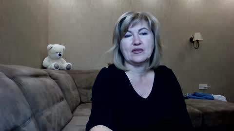 luna_lure11 online show from 10.04.25