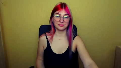 Luna online show from 02.20.25