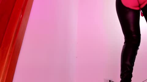 Luna Marquez online show from 10.31.25