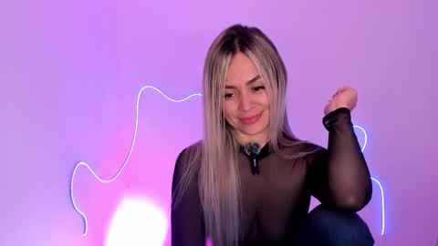 Luna Marquez online show from 11.25.25