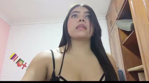Snapshot of luna_rousse26 chatting on 07.17.26 luna_rousse26 online show from 07.17.26