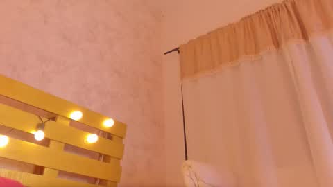 Luna online show from 09.10.25