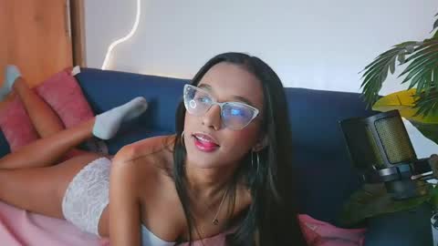 luna_valen online show from 05.29.26