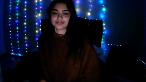 Snapshot of luna_velvet7 chatting on 05.19.26 luna_velvet7 online show from 05.19.26