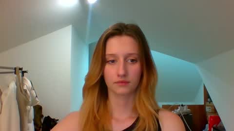 L U N A  online show from 12.27.24