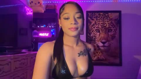 lunaa_11 online show from 05.07.26